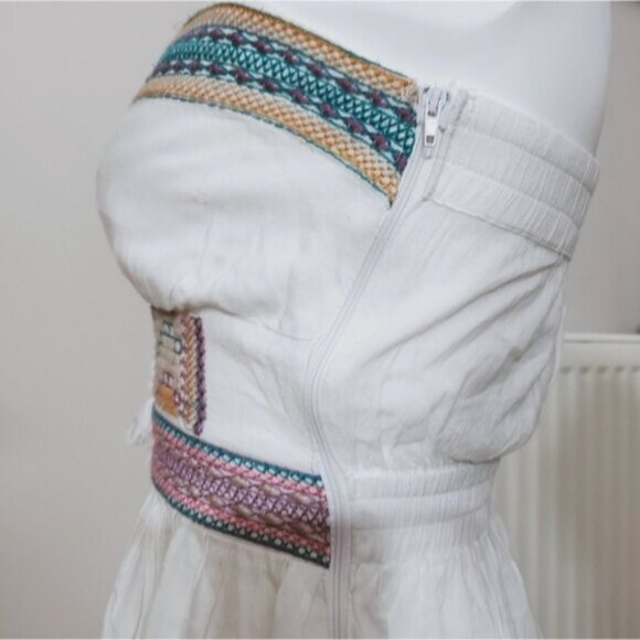 Bohemian Empire Waist Flowy Strapless Dress - Picture 5 of 11